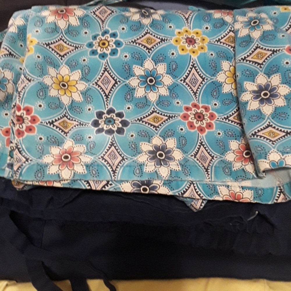 MEDICAL SCRUBS SETS